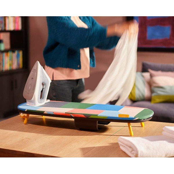 Stolní skládací žehlicí prkno 90x33 cm Pocket – Joseph Joseph-image-1