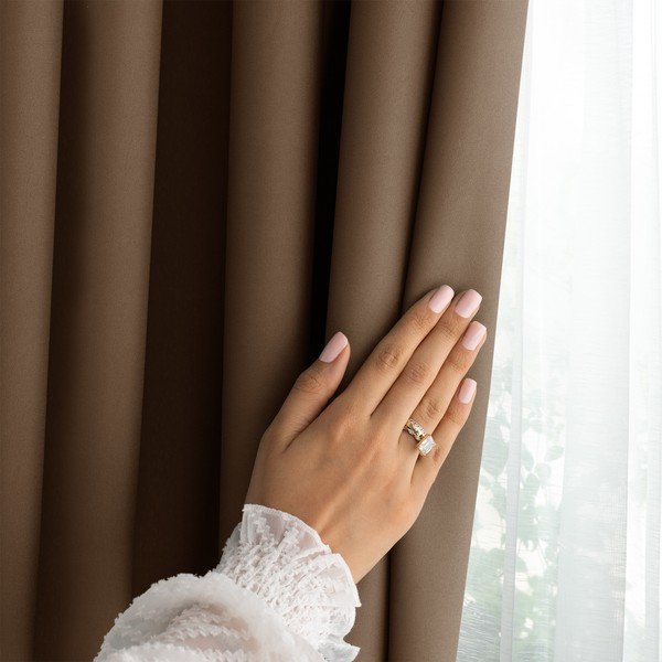 Hnědý dimout závěs 140x250 cm Carli Tie – Restilo-image-3