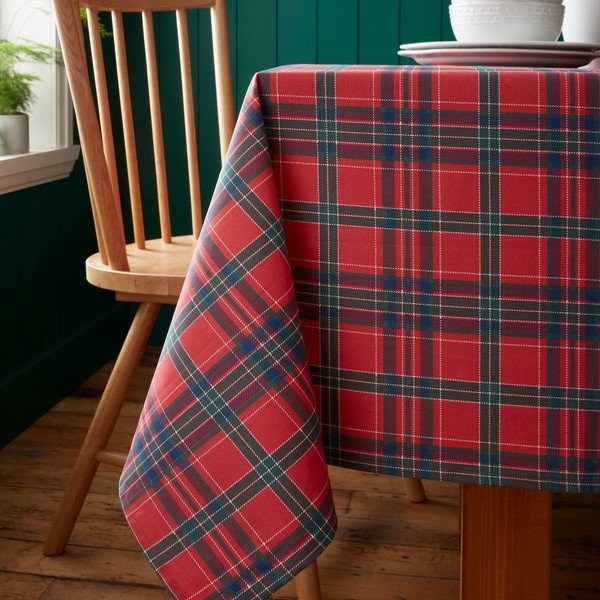 Bavlněný ubrus s vánočním motivem 178x137 cm Christmas Tartan Check – Catherine Lansfield-image-1