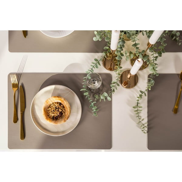 Šedobéžové prostírání z recyklované kůže ZicZac Titane, 33 x 45 cm-image-1
