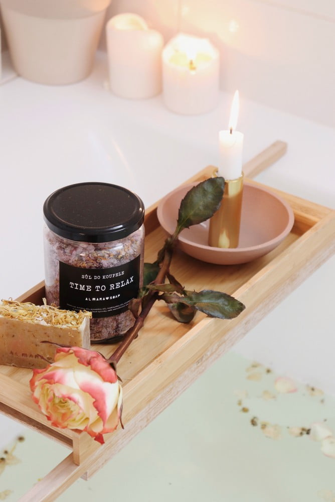 Inspirace: Romantický styl, Koupelna, Valentýn