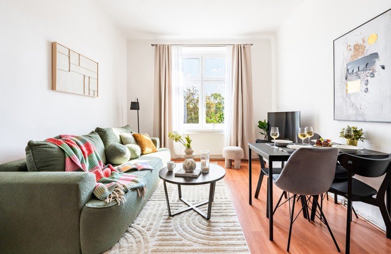 Funkční a útulný interiér sjednocený barvami