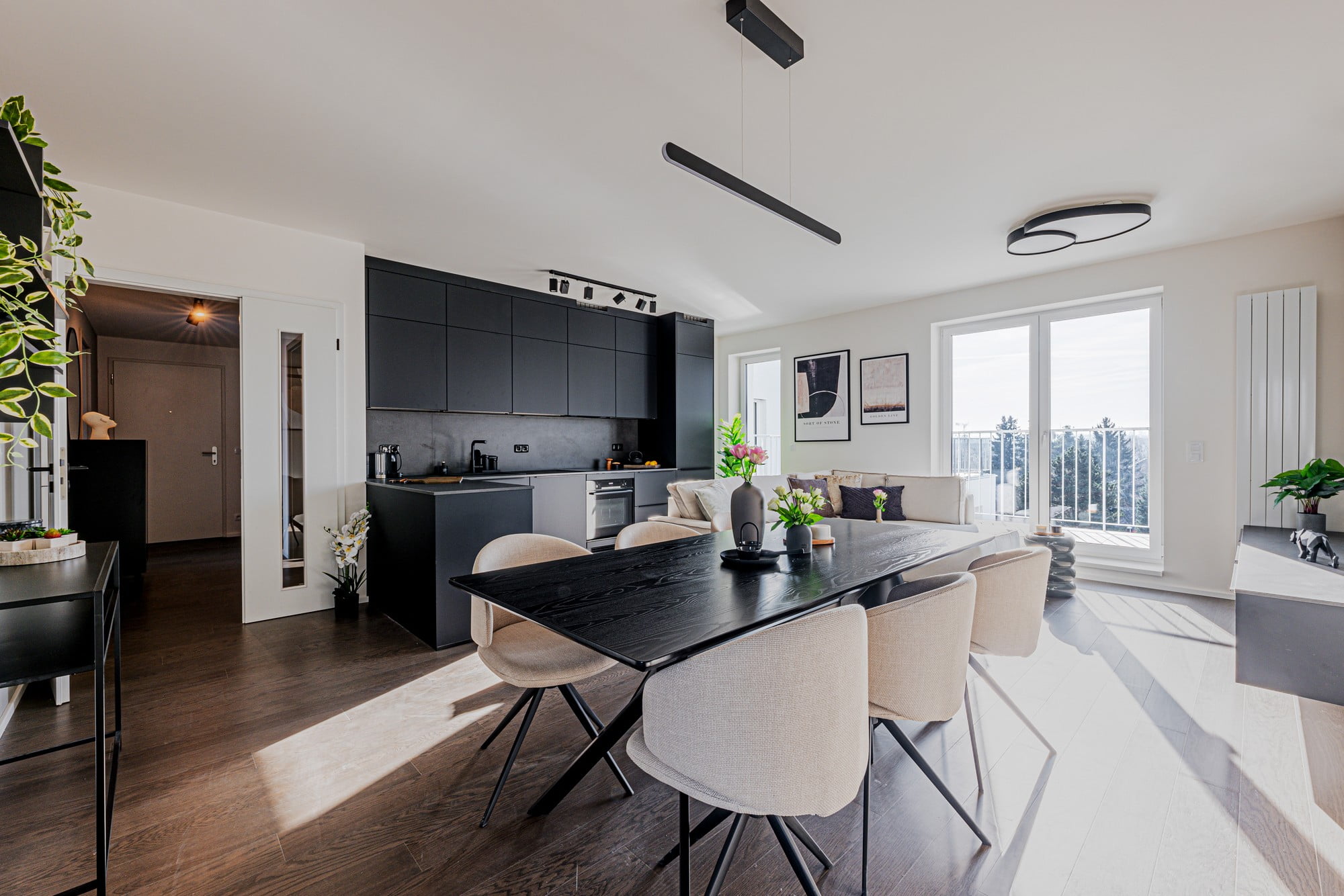 Vzorový byt na Zelených kaskádách o velikosti 115 m² nabídne stylové útočiště párům i rodině.