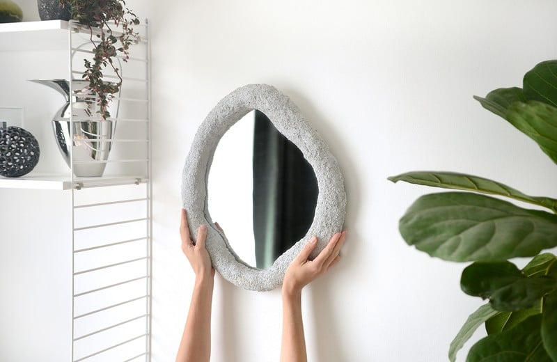 DIY: Rám na zrcadlo z papírmaše