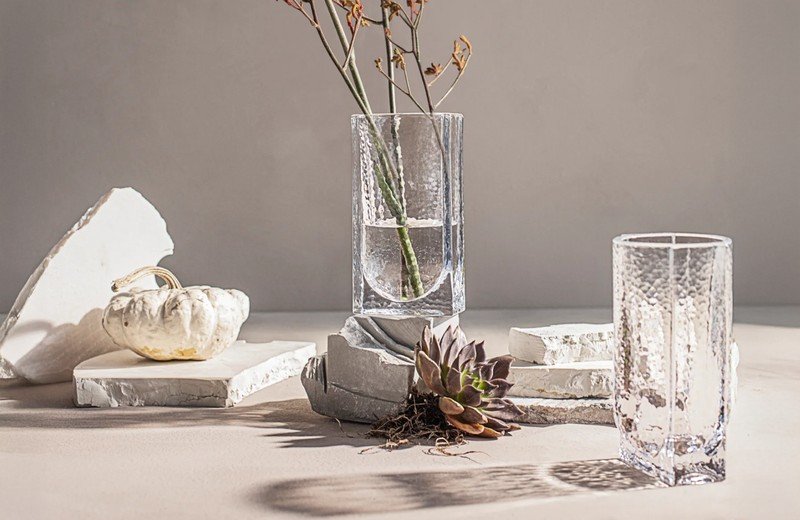 Ledové kouzlo na stole