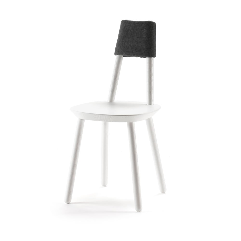 Bílá židle z masivu EMKO Naïve