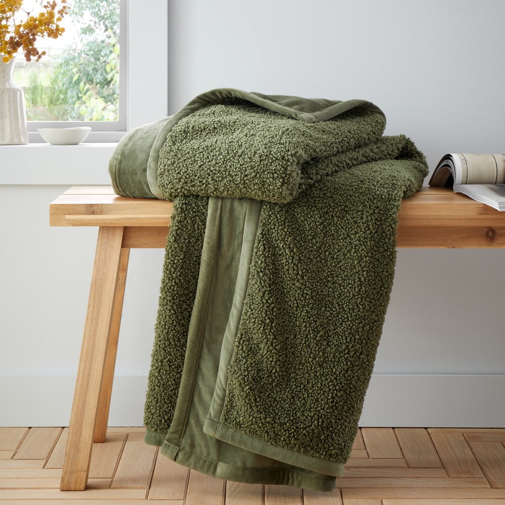 Zelená deka z mikroplyše 130x170 cm Velvet Boucle – Catherine Lansfield