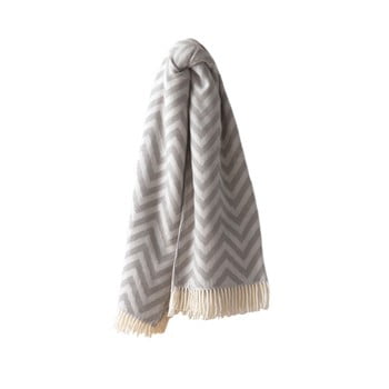 Pled din amestec de bumbac euromant chevron, 140 x 180 cm, gri deschis