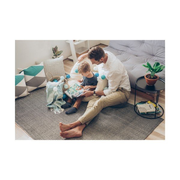 Hnědý světelný řetěz s LED žárovkami Luuka, 30 světýlek