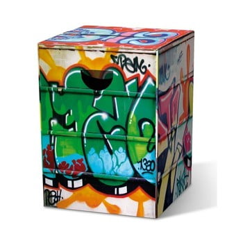 Taburet remember graffiti
