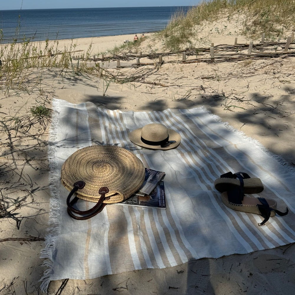 Lněná plážová deka 140x170 cm Allure Stripe – Linen Tales
