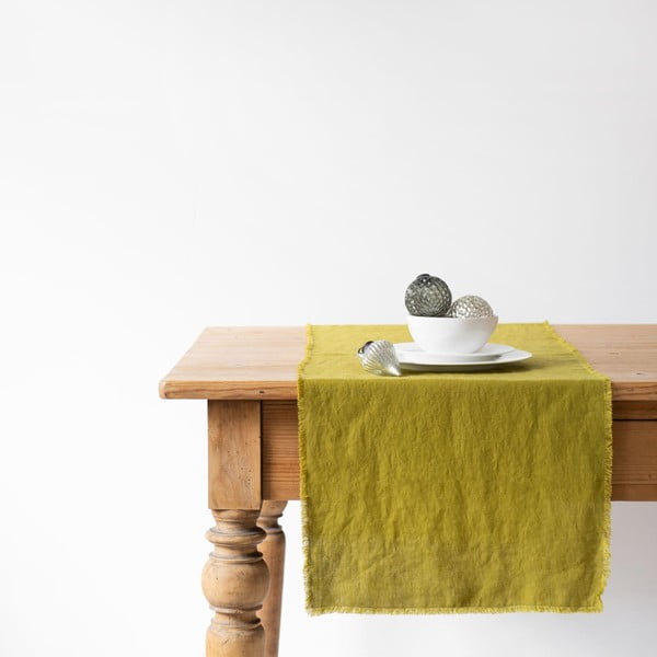 Zelený lněný běhoun na stůl Linen Tales Classic, 40 x 150 cm