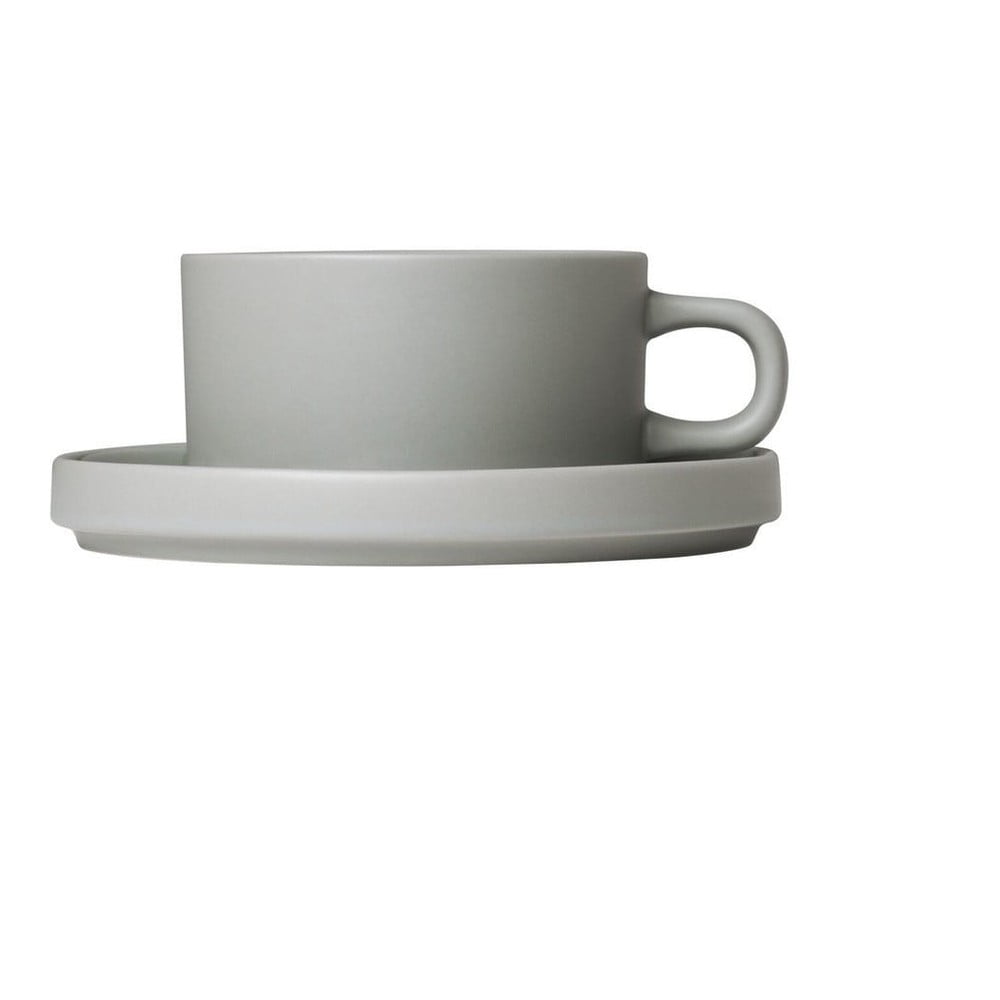 Sada 2 světle šedých keramických šálků na čaj s podšálky Blomus Pilar, 170 ml